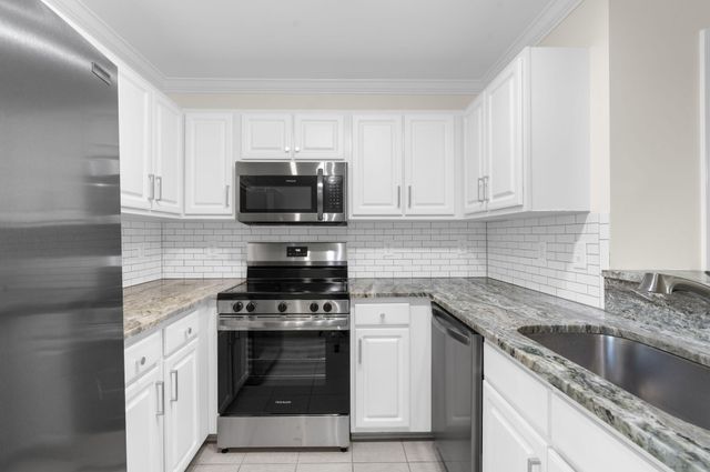1677 Lauda Drive, Mount Pleasant, SC 29464