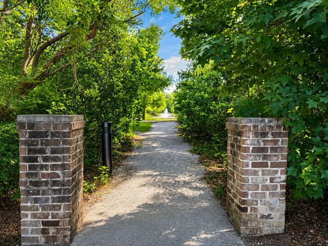 1677 Lauda Drive, Mount Pleasant, SC 29464