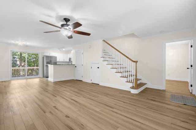 1677 Lauda Drive, Mount Pleasant, SC 29464