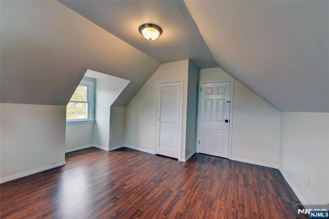 29 Winifred Drive, Totowa, NJ 07512