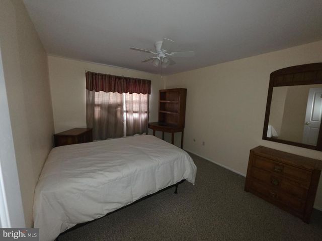 23 MANSFIELD DR, Sewell, NJ 08080