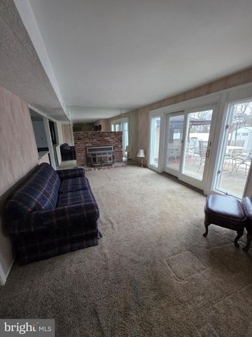 23 MANSFIELD DR, Sewell, NJ 08080