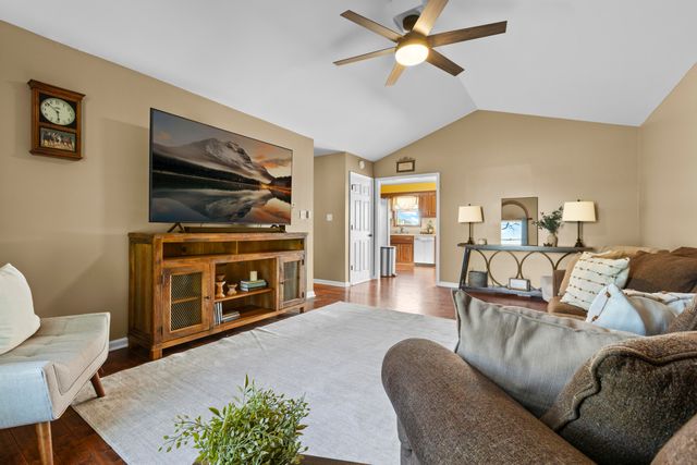 1234 Powell Taylor Road, Lawrenceburg, KY 40342