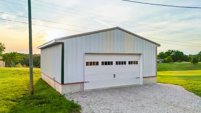 1234 Powell Taylor Road, Lawrenceburg, KY 40342