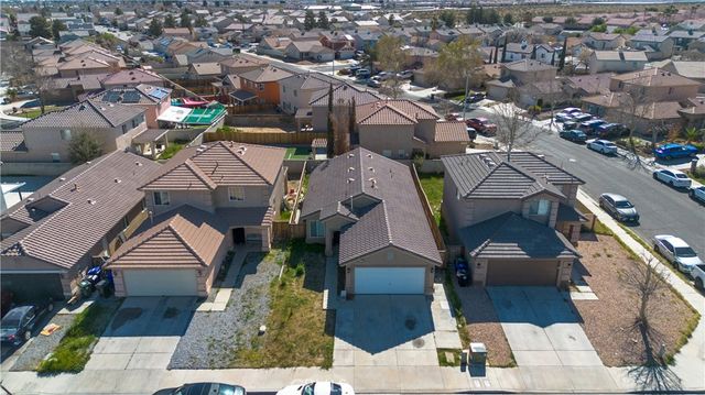 14631 Green River, Victorville, CA 92394