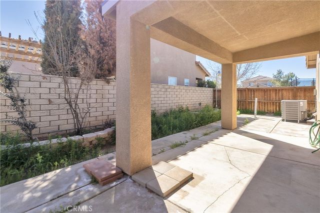 14631 Green River, Victorville, CA 92394