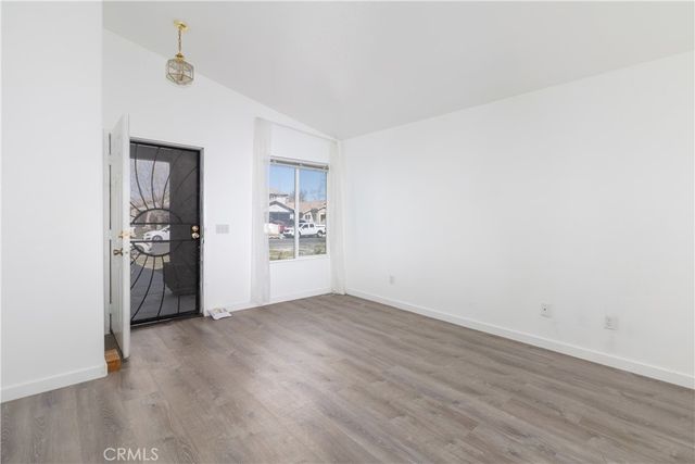 14631 Green River, Victorville, CA 92394