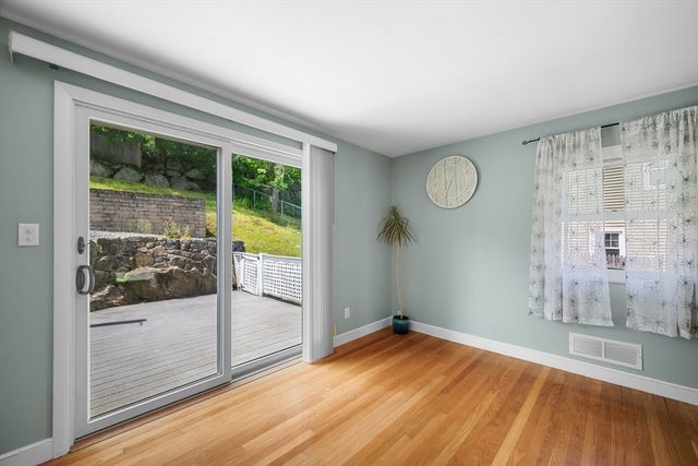 74 Harris Rd, Lynn, MA 01904