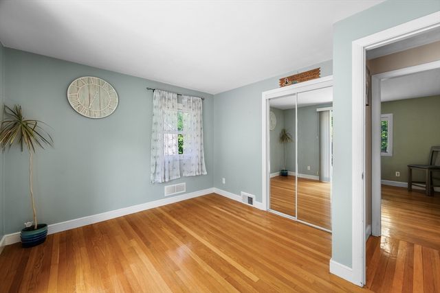 74 Harris Rd, Lynn, MA 01904