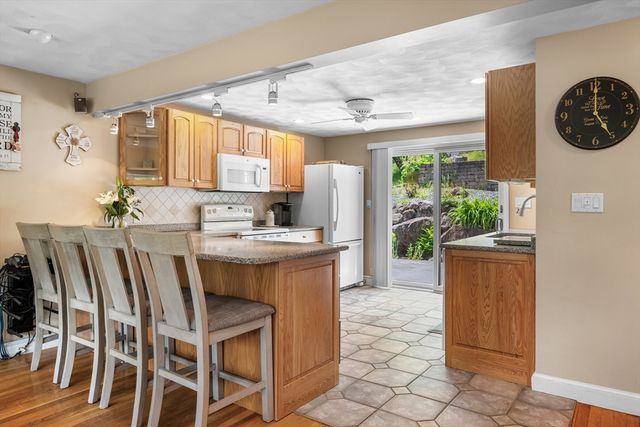 74 Harris Rd, Lynn, MA 01904