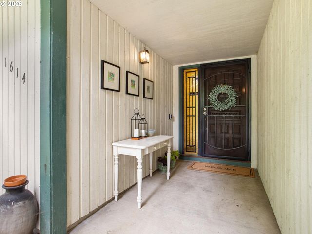 1614 Se 125TH Ave, Vancouver, WA 98683