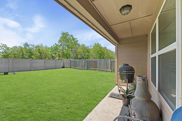 405 Hawks View Drive, Texas City, TX 77568