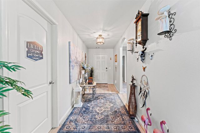 405 Hawks View Drive, Texas City, TX 77568