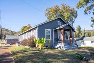 618 Elm Avenue, South Pittsburg, TN 37380