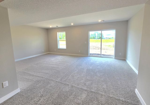 7401 Imperial Way, Elko New Market, MN 55020
