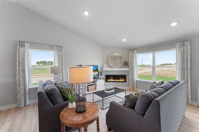 7401 Imperial Way, Elko New Market, MN 55020