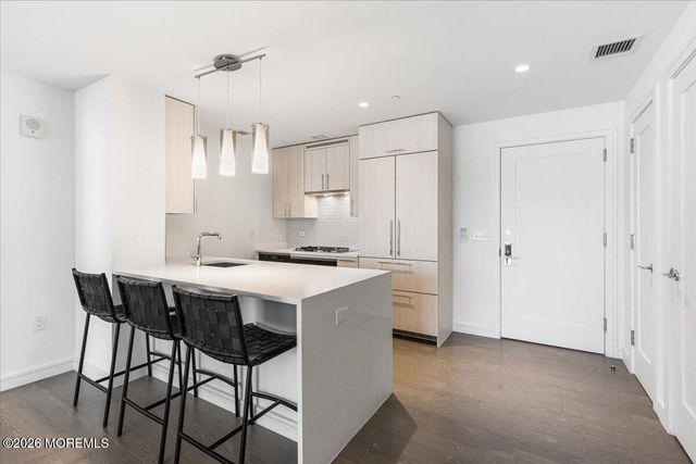 15 Morris Avenue 612, Long Branch, NJ 07740