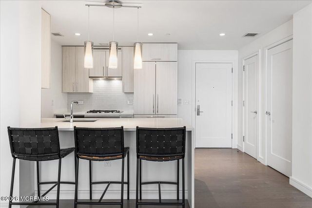 15 Morris Avenue 612, Long Branch, NJ 07740