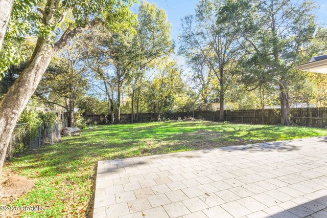 108 Saint Margarite Street, Lafayette, LA 70501