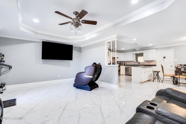 108 Saint Margarite Street, Lafayette, LA 70501