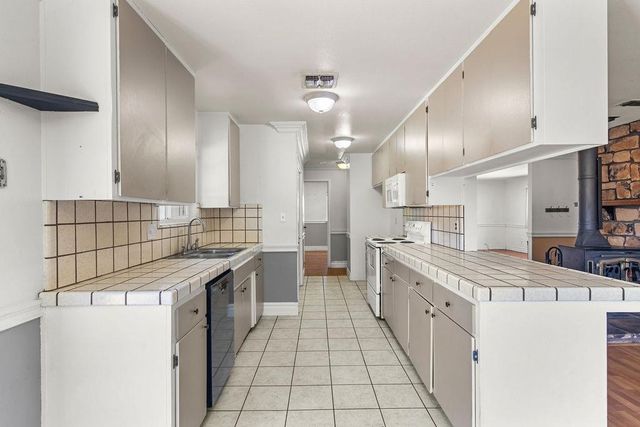 1479 Quincy Ave, Manteca, CA 95336