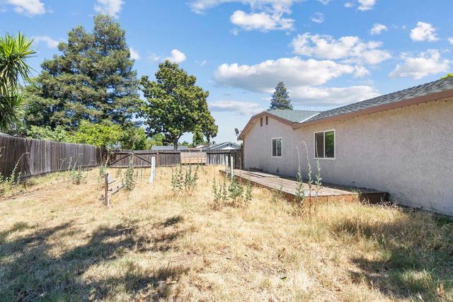 1479 Quincy Ave, Manteca, CA 95336