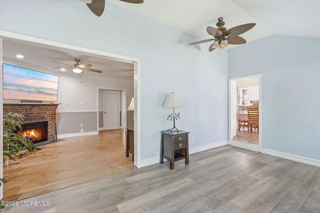 510 Lakeside Drive N, Forked River, NJ 08731