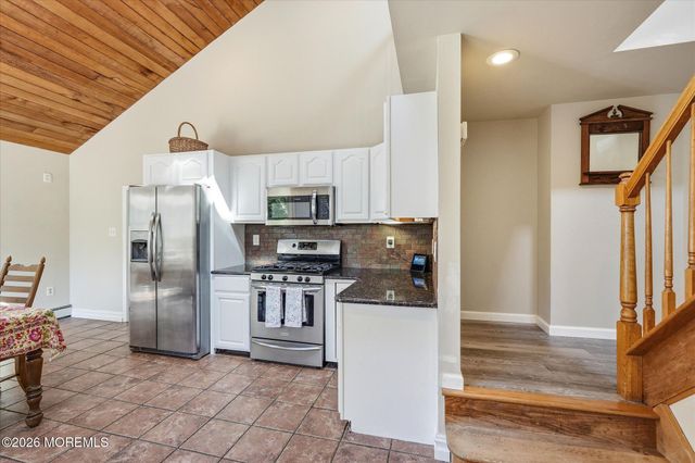 510 Lakeside Drive N, Forked River, NJ 08731