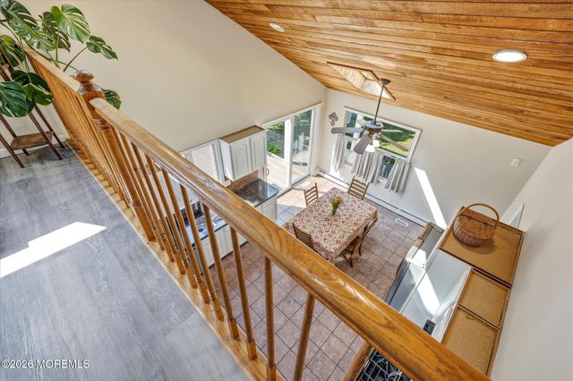 510 Lakeside Drive N, Forked River, NJ 08731