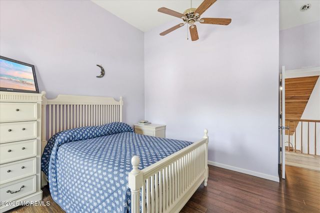 510 Lakeside Drive N, Forked River, NJ 08731
