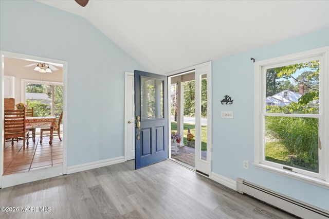 510 Lakeside Drive N, Forked River, NJ 08731