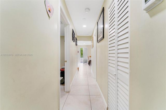 1243 NW 42nd St, Miami, FL 33142