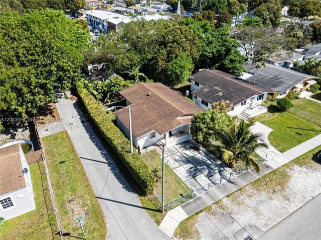 1243 NW 42nd St, Miami, FL 33142