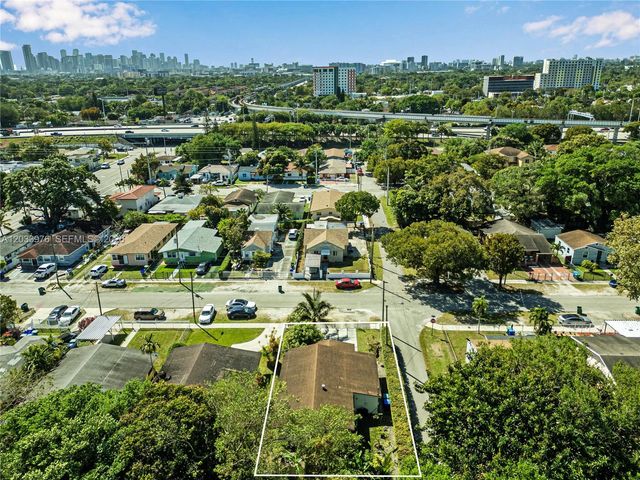 1243 NW 42nd St, Miami, FL 33142