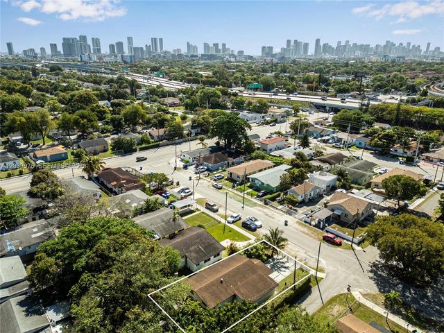 1243 NW 42nd St, Miami, FL 33142