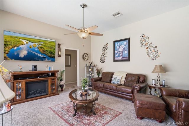 2587 W Angola Drive, Beverly Hills, FL 34465