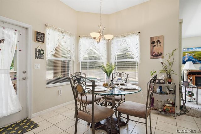 2587 W Angola Drive, Beverly Hills, FL 34465