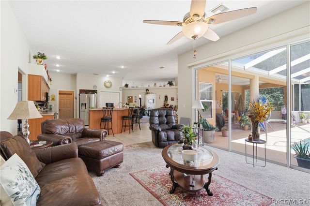 2587 W Angola Drive, Beverly Hills, FL 34465