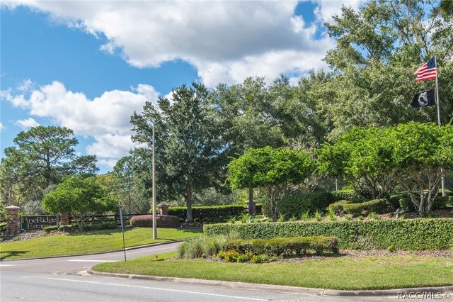 2587 W Angola Drive, Beverly Hills, FL 34465