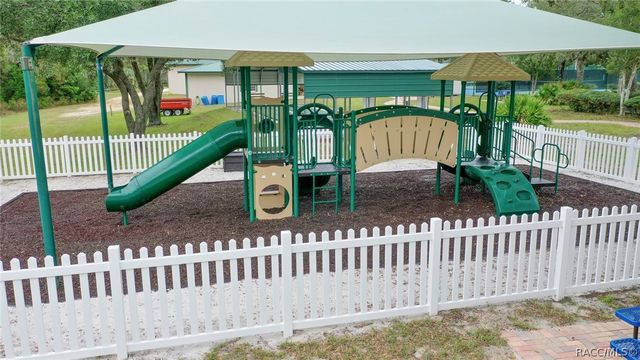 2587 W Angola Drive, Beverly Hills, FL 34465