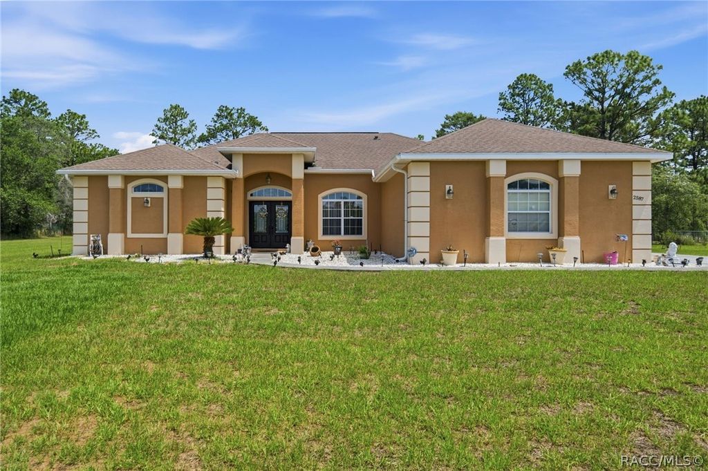 2587 W Angola Drive, Beverly Hills, FL 34465