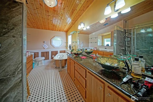 19308 8th Street E, Spanaway, WA 09387
