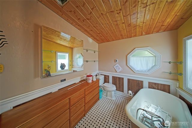 19308 8th Street E, Spanaway, WA 09387