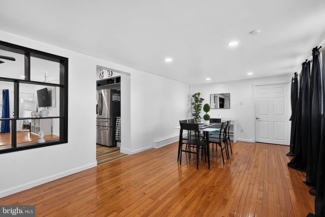 121 GABLE HILL RD, Levittown, PA 19057
