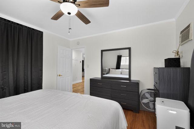 121 GABLE HILL RD, Levittown, PA 19057