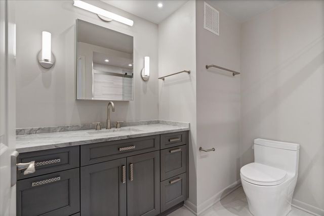 505 N Lake Shore Drive 2206-2207, Chicago, IL 60611