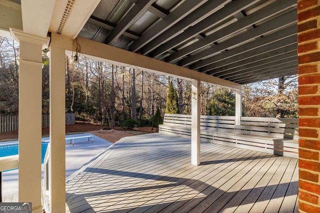 301 Skyline Parkway, Athens, GA 30606