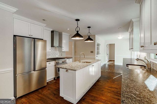 301 Skyline Parkway, Athens, GA 30606