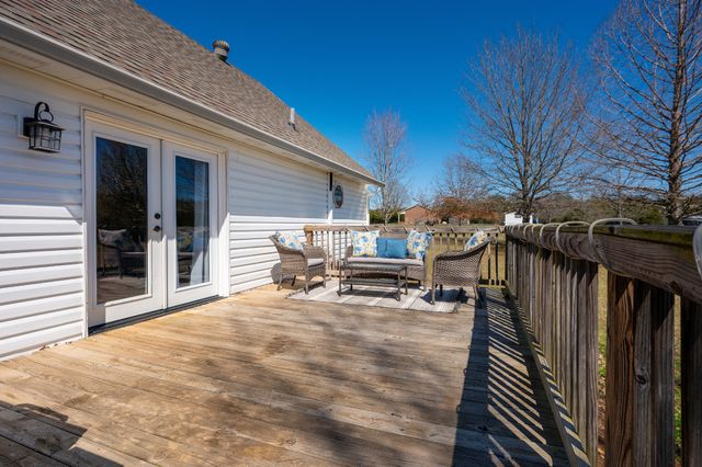 3380 W Trimble Rd, Milton, TN 37118