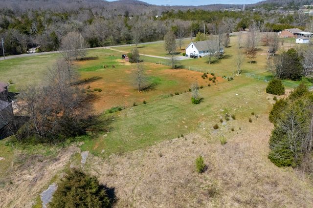 3380 W Trimble Rd, Milton, TN 37118